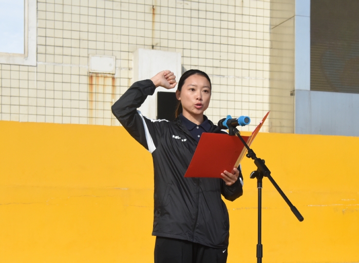 裁判员代表宣誓